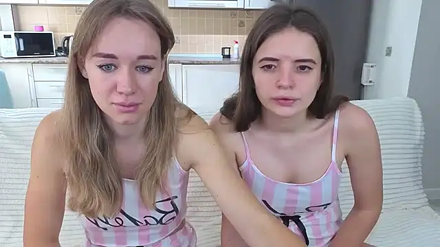 Show webcam de witches_couple
