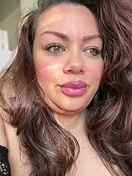 دردشة BadAssVeronica الجنسية المباشرة