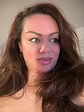 BadAssVeronica's Live XXX Chat
