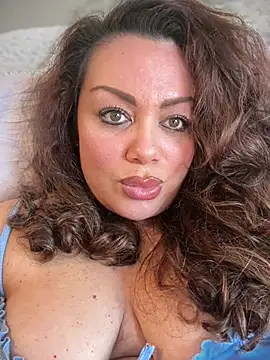 Czat XXX na żywo – BadAssVeronica