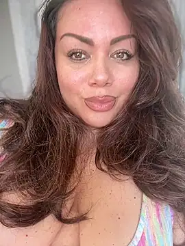 BadAssVeronica webcam show