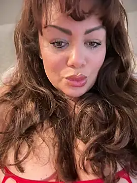 Chat +18 de BadAssVeronica ao vivo
