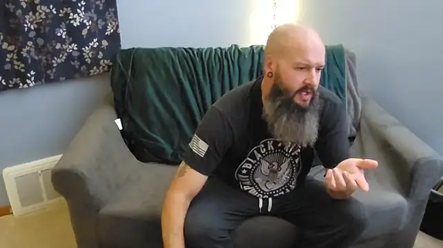 Girthy-Man-Hammer: вебкам-шоу