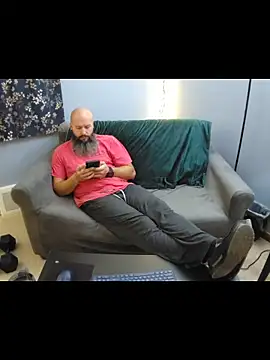 Girthy-Man-Hammer Show in webcam