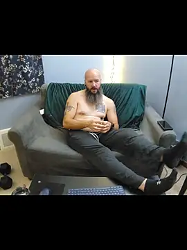 Girthy-Man-Hammer's Webcam Show