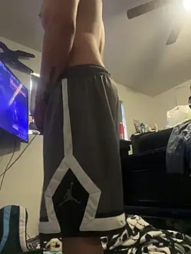 Slumlords Show in webcam