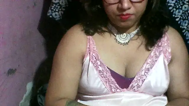 koyel90 Adlı Modelin Canlı XXX Sohbeti