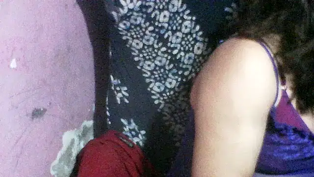 Chat XXX ao vivo de koyel90