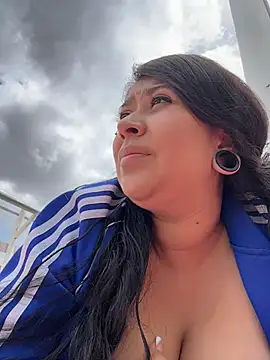 emilyjohansonn Webbikameraesitys