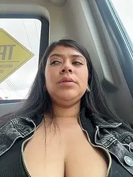 הופעת וובקאם של emilyjohanson