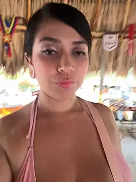 emilyjohanson's Webcam Show