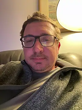 Ducky30's Webcam Show