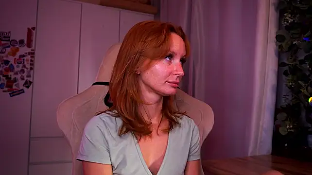 Liuba_Fox Adlı Modelin Web Kamerası Şovu