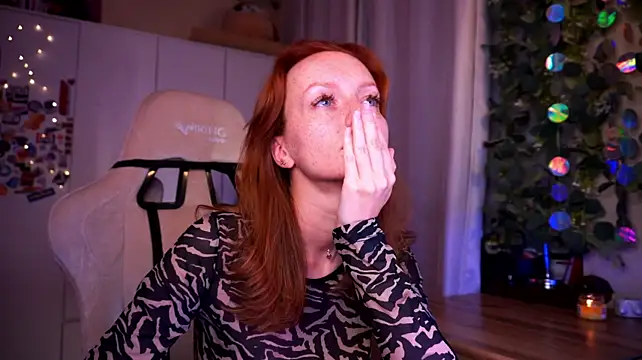 Liuba_Fox's Webcam Show