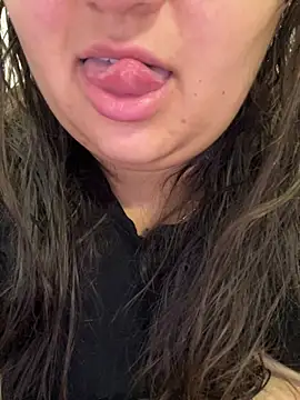 Show modela Jane_BBW na web-kameri
