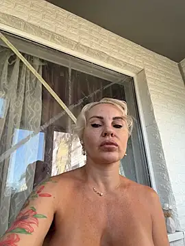 Hotnessi Webcam show