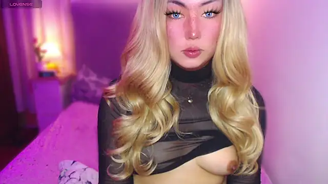 Show modela Alicia_Rose69 na web-kameri
