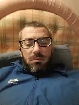Show modela MarcusRico na web-kameri