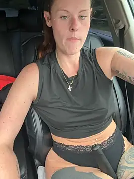 Your_dirty_dream Show in webcam