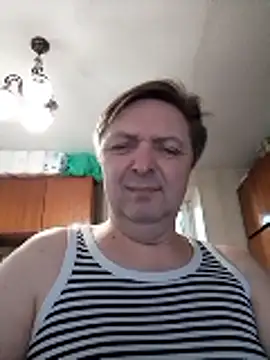 Show modela Pokaz2020 na web-kameri