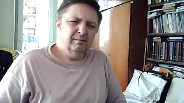 הופעת וובקאם של Pokaz2020