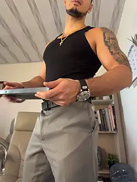 Chat +18 de Dimitri_Colleman ao vivo