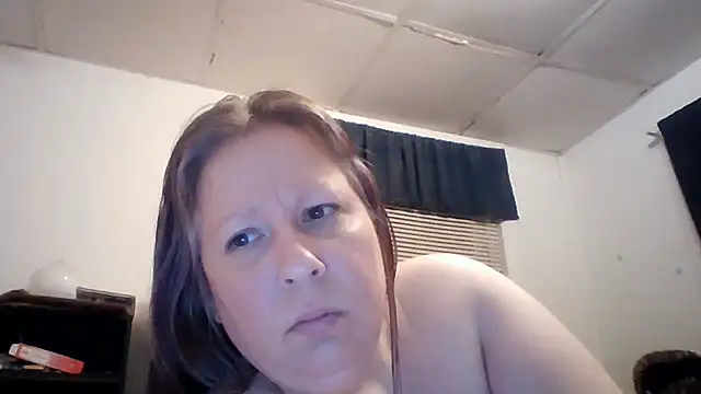 starlight1983's Live XXX Chat