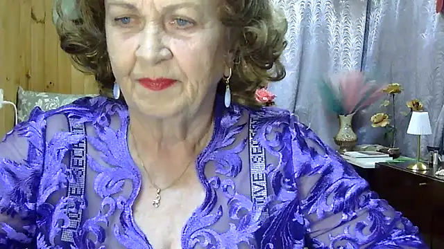 Emma52610 XXX чат на живо