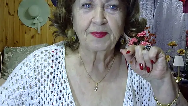 Emma52610 webcam show