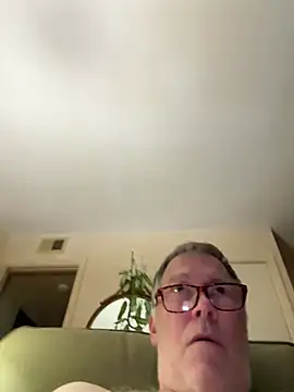 Show Webcam de tightmaturebottom