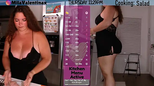 MilaValentina Adlı Modelin Canlı XXX Sohbeti