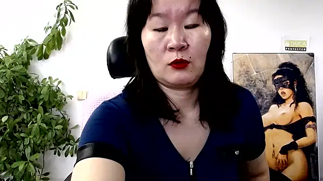 Chatroom XXX en direct de Akira_xx