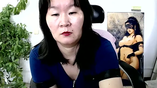 Chat +18 de Akira_xx ao vivo