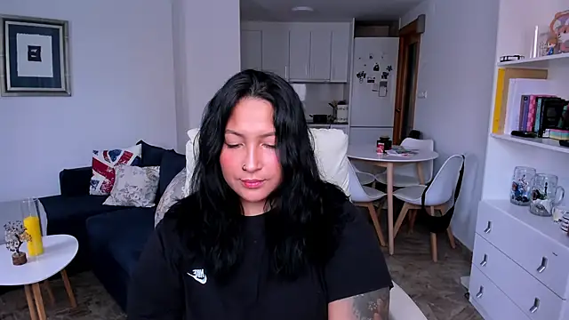 ItsmeDannax 现场XXX聊天