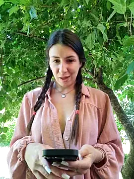 GroaningJute – Kamerová šou