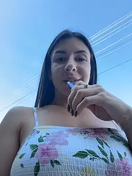 Chat XXX en directo de GroaningJute