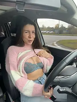 XXX chat uživo modela GroaningJute