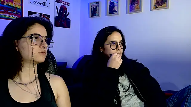 הופעת וובקאם של multiorgasmic_69