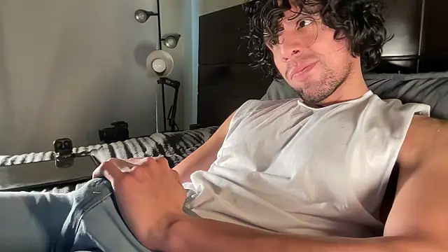 beranco19 Show in webcam