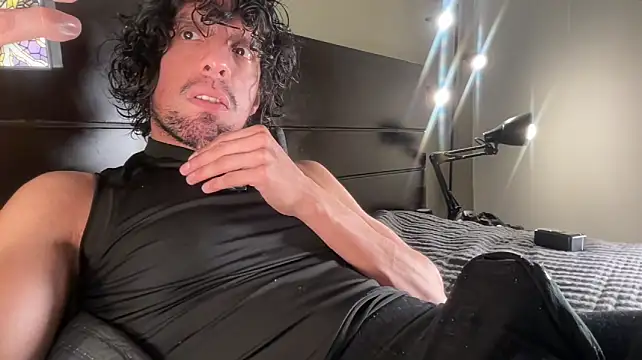 beranco19 Show in webcam