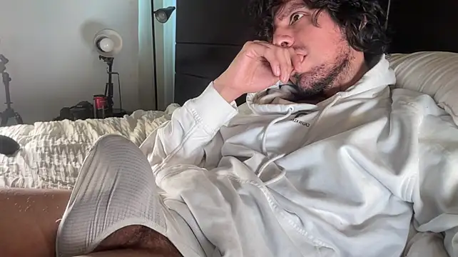 beranco19 Show in webcam