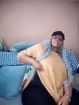 SQUITBOOTY live XXX chat