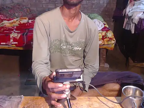 ThethunderPo webkamerás műsora