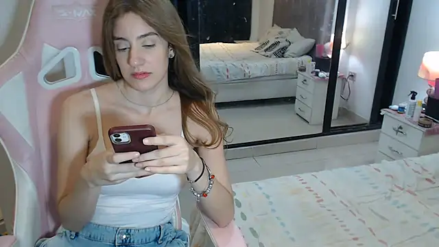 Chatroom XXX en direct de _SexyDoll_