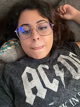 LaHijaDelPecado's Live XXX Chat
