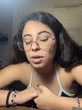 LaHijaDelPecado Chat XXX in diretta