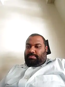 FatCockBoySL Show in webcam