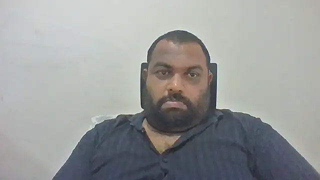 FatCockBoySL Show in webcam