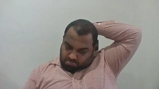 FatCockBoySL: διαδικτυακό σόου στην κάμερα
