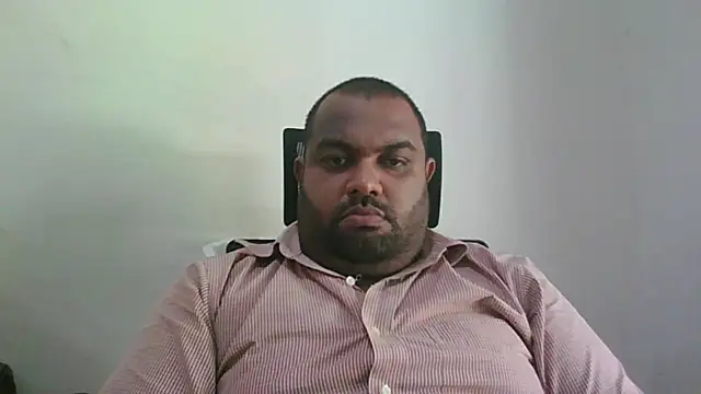 FatCockBoySL Show in webcam